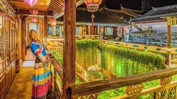 Superior Twin Room, Park View | Premium bedding, memory foam beds, desk, laptop workspace