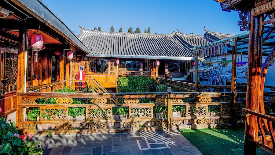 Erquan Inn Ancient city