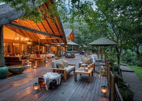 Luxury lodge in serene Karkloof Valley with 16 Villas