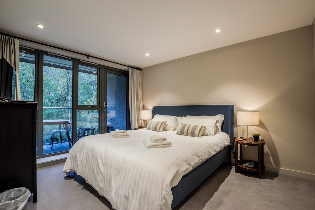 Appartamento, 2 camere da letto | 3 camere, ferro/asse da stiro, lenzuola