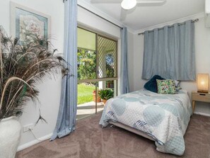 3 quartos, ferros/tábuas de passar roupa, Wi-Fi, roupa de cama