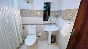 Double Room | Bathroom - LivBox Rudrapur (Kichha)