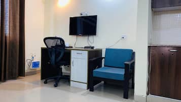 Double Room | Free WiFi