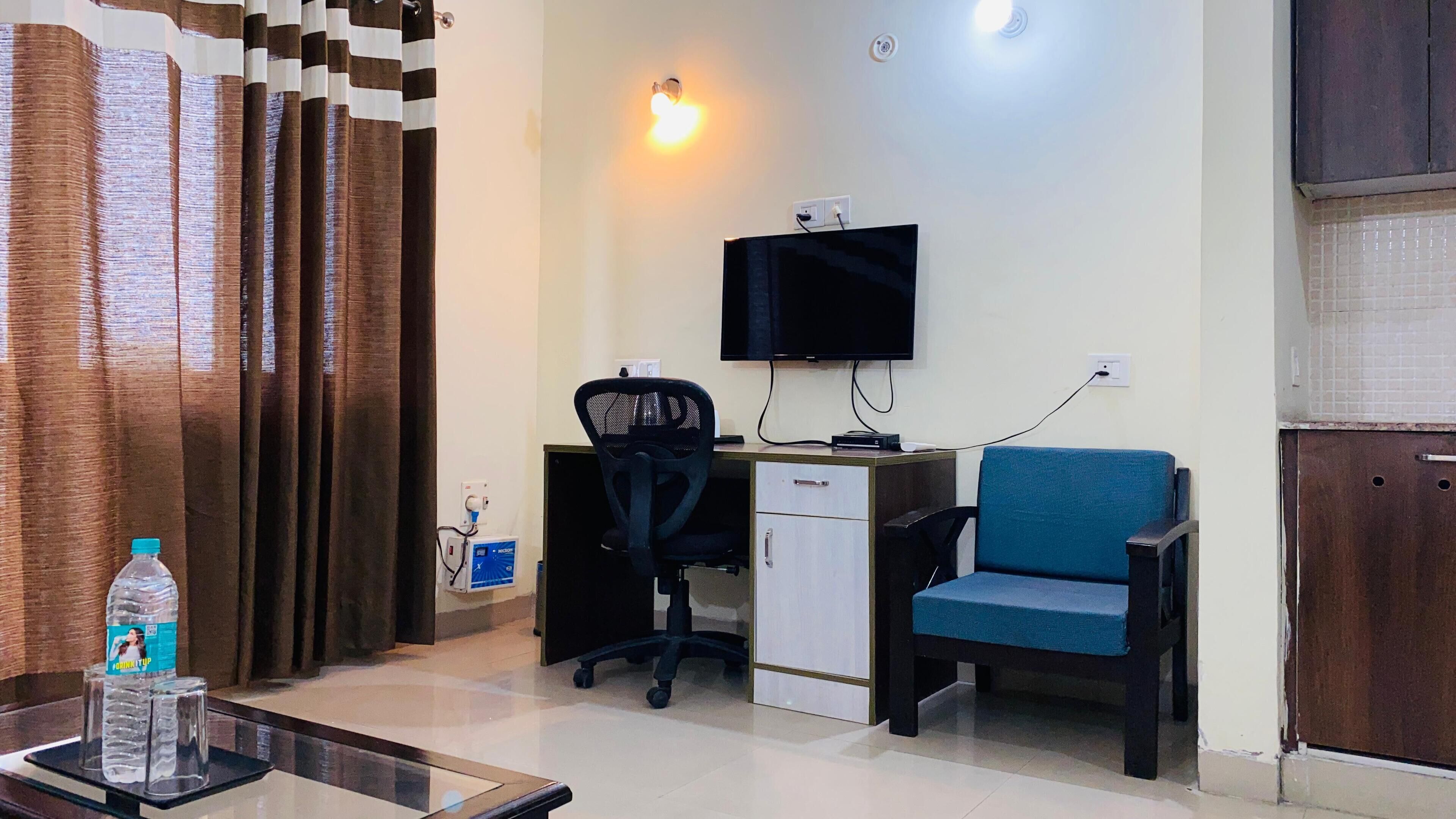 Double Room | Free WiFi