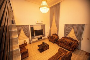 Living area - Lily Of De Valley Residence (Kumasi)