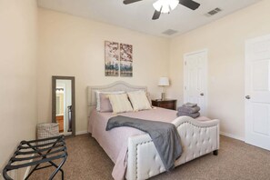 2 bedrooms, iron/ironing board, WiFi, bed sheets