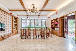 Lobby lounge - Hengyou Hostel (Wuyishan)