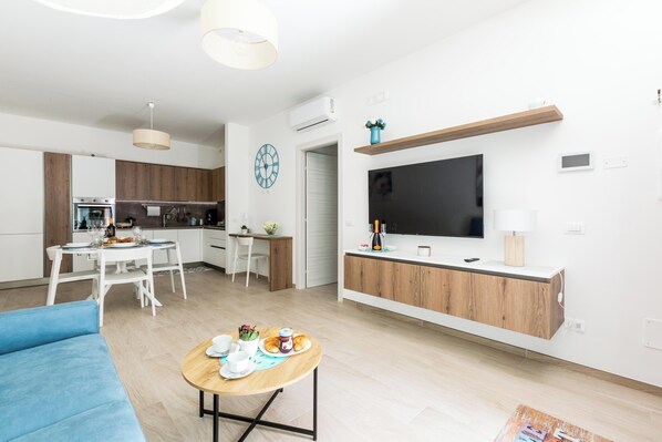 Apartment | Living area