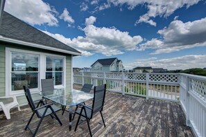 صورة غير مصنفة، 3 من 62، زرّ