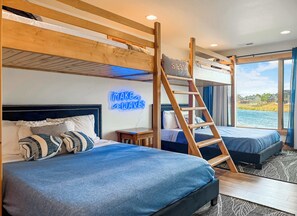 4 bedrooms, desk, iron/ironing board, travel cot