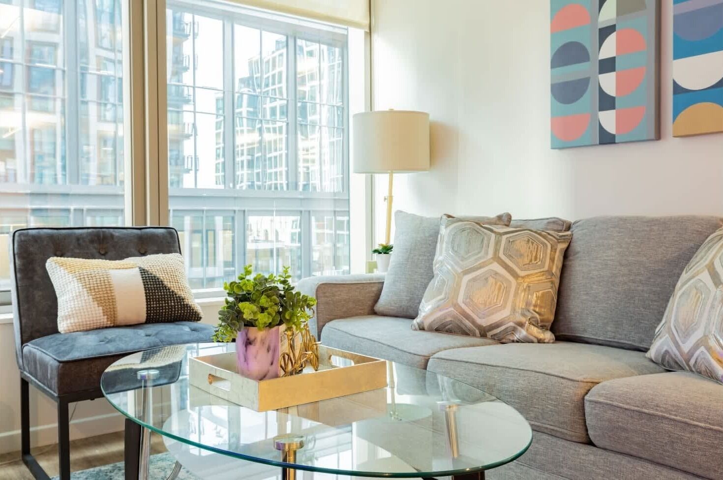 تلفزيون، مكتب