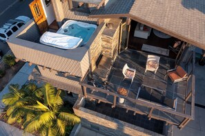 Terrace/patio - Holiday Special! Ocean View Craftsman Home - Walk to Beach (Encinitas)