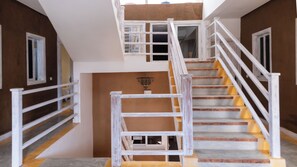 Handrails in stairways