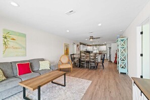 Smart TV - Good Times & Tan Lines / 1634 E Beach Drive (Oak Island)
