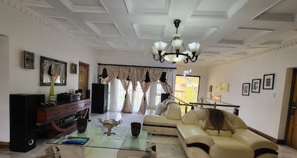 Luxe Ponte Inn