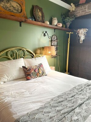 1 غرفة نوم ومكتب ومكواة/لوح كي وخدمة الإنترنت