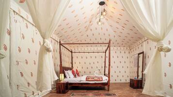 Habitación de lujo | Escritorio