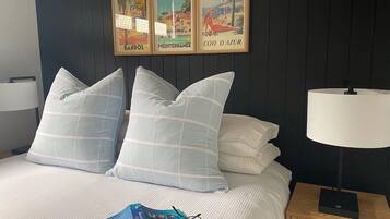 2 bedrooms, desk, iron/ironing board, travel cot