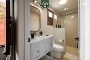 Casa | 2 habitaciones y internet