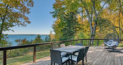 Lakeshore Retreat on Lake Superior, Bayfield