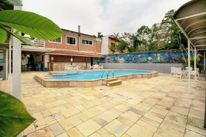 Outdoor pool - VELINN Pousada Ubatuba Tropical (Ubatuba)