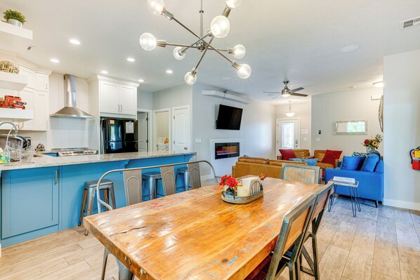 House (3 Bedrooms) | Interior