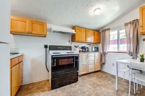 平房 (2 Bedrooms) | 住宿內部