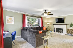 Interior - Poway Retreat w/ Stunning Sunset & Mountain Views! (Poway)