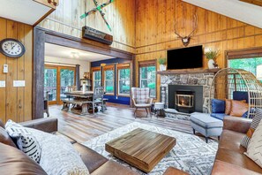 House (3 Bedrooms) | Interior - Pocono Lake Retreat: Ski & Explore at Pine Loch! (Pocono Lake)