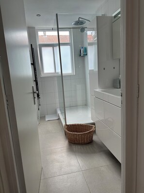 Hair dryer, towels, soap, toilet paper