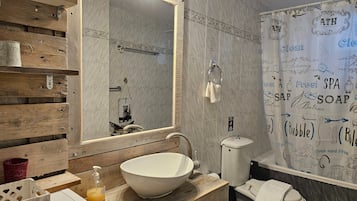 Casa | 5 dormitorios y sistema de insonorización