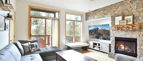 TV connectée, cheminée