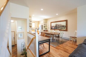 Dining - Prospect Point Getaway: Mountain Views w/ Private Hot Tub (Frisco)