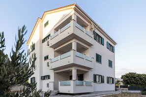 Exterior - Olive Leaf Kastela - First Floor Apartment (Kastela)