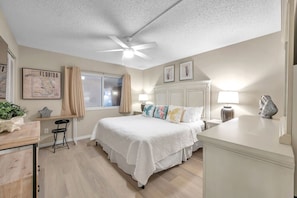 3 chambres, bureau, fer et planche à repasser, Wi-Fi gratuit