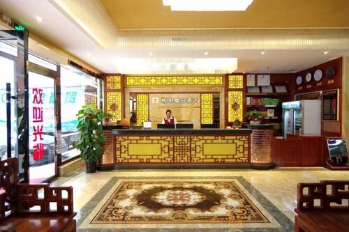 Hengxian Longxiang Crown Hotel