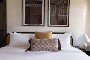 4 soverom, skrivebord, strykejern/-brett og wi-fi