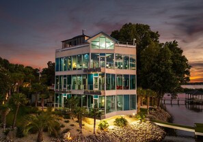 House, Multiple Beds (The Glass Mansion w/Optional Boat Ren) | Exterior - The Glass Mansion W/optional Boat Rental (Terrell)