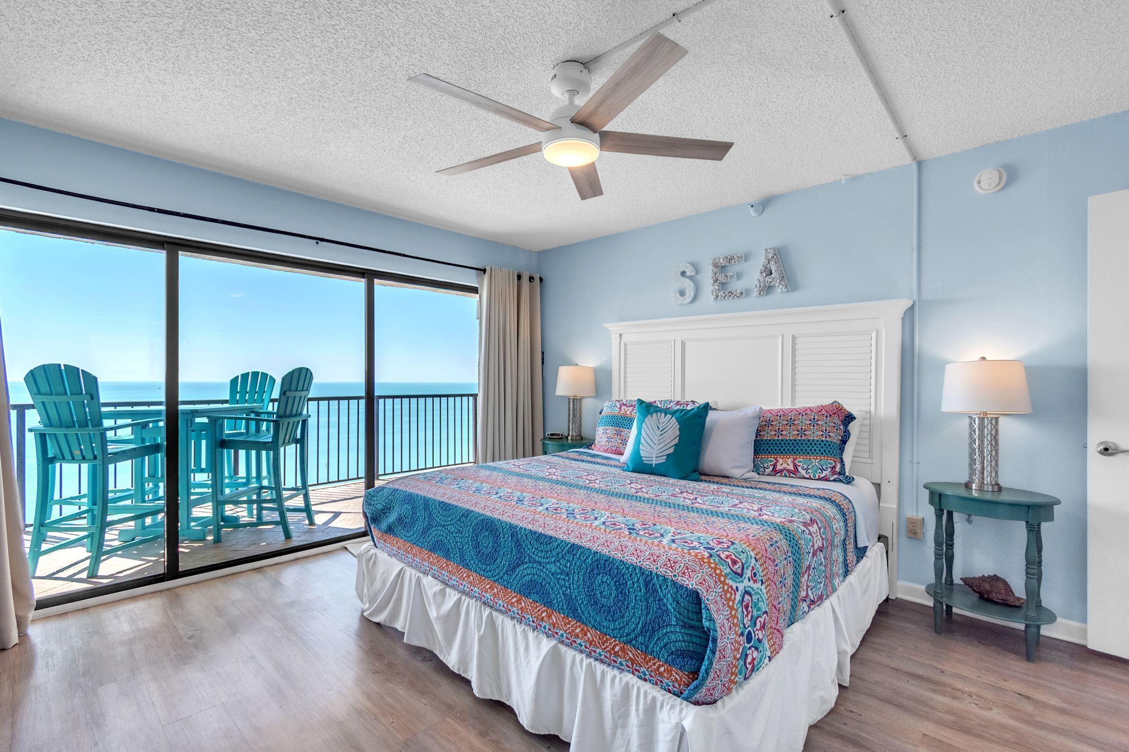 2 عدّة غرف نوم ومكواة/لوح كي وواي فاي مجانًا وملاءات أسرّة