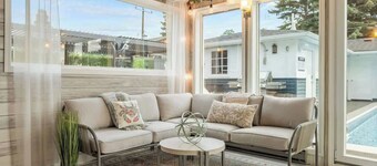 The Experience - Pool Hot Tub Theater Games Rm Pub