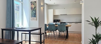 Jewelhouse für 24 Personen - Zentral, Terrasse, BBQ, Switch & Stream