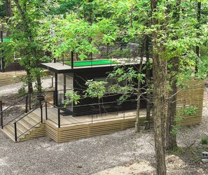 Property grounds - 1 Bed, 1 Bath tiny Cabin Sleeps 2, Roof Top Deck, Outdoor Tub (Broken Bow)