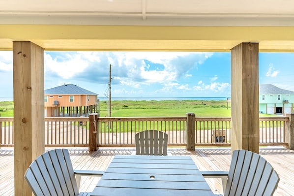 House, 4 Bedrooms | Property grounds