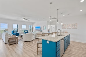 House, 4 Bedrooms | Interior