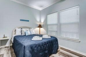 2 bedrooms, WiFi, bed sheets