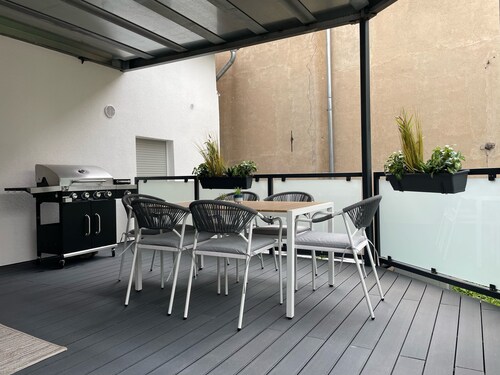 Emerald - Direkt am Schloss, Terrasse, BBQ, Switch & Stream
