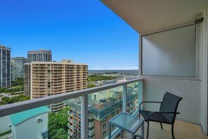 Balcony - 2 Bedroom City Ocean Tresure (Miami)