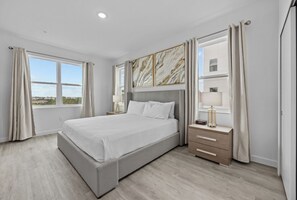 6 bedrooms, iron/ironing board, free WiFi, bed sheets