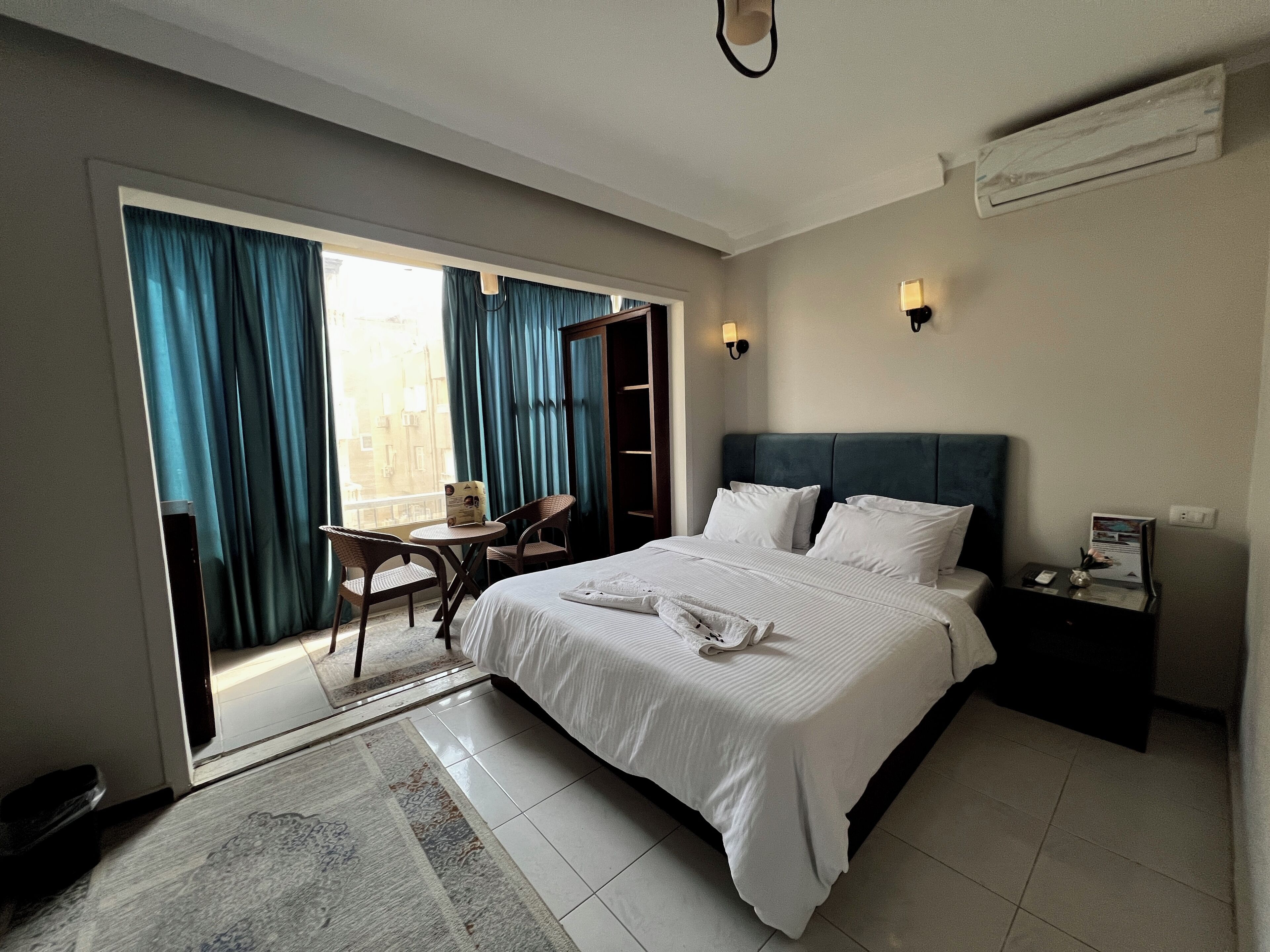 奢華客房 | 高級寢具、Select Comfort 床墊、獨特裝潢、隔音