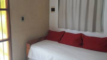 2 bedrooms, WiFi, bed sheets, wheelchair access